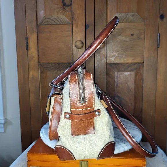 Dooney & Bourke Double Pocket Tote - Picture 9 of 14